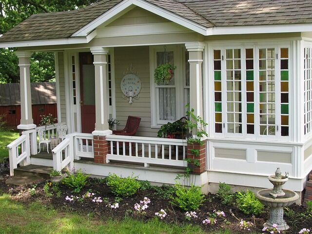 The Pros and Cons of Living in a Small Home